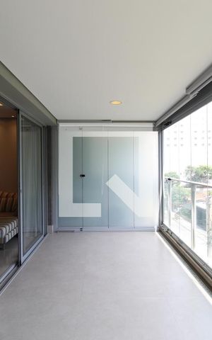 Apartamento para alugar com 80m², 1 quarto e 1 vagaVaranda