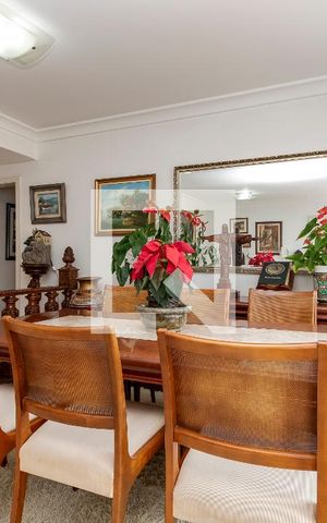 Apartamento à venda com 162m², 4 quartos e 2 vagas Apartamento à venda com 162m², 4 quartos e 2 vagasSala
