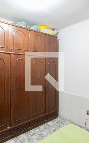Casa à venda com 284m², 6 quartos e 6 vagas Casa à venda com 284m², 6 quartos e 6 vagasQuarto 1