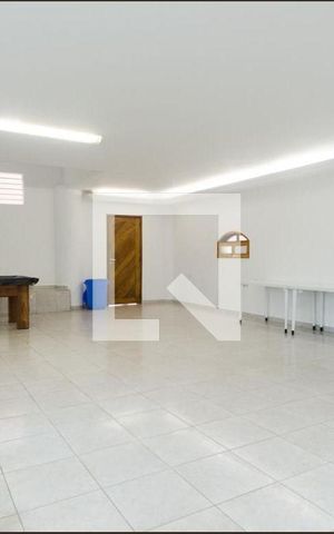 Apartamento à venda com 60m², 2 quartos e 1 vaga Apartamento à venda com 60m², 2 quartos e 1 vagaÁrea comum - Salão de festas