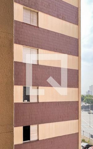 Apartamento à venda com 60m², 2 quartos e 1 vaga Apartamento à venda com 60m², 2 quartos e 1 vagaVista - Sala