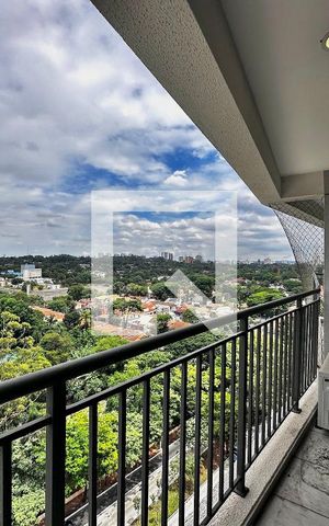 Studio para alugar com 28m², 0 quarto e sem vaga Studio para alugar com 28m², 0 quarto e sem vagaSacada