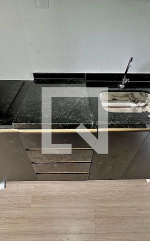 Studio para alugar com 28m², 0 quarto e sem vaga Studio para alugar com 28m², 0 quarto e sem vagaCozinha