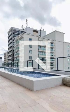 Studio para alugar com 28m², 0 quarto e sem vaga Studio para alugar com 28m², 0 quarto e sem vagaPiscina