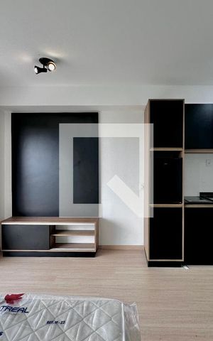 Studio para alugar com 28m², 0 quarto e sem vaga Studio para alugar com 28m², 0 quarto e sem vagaQuarto