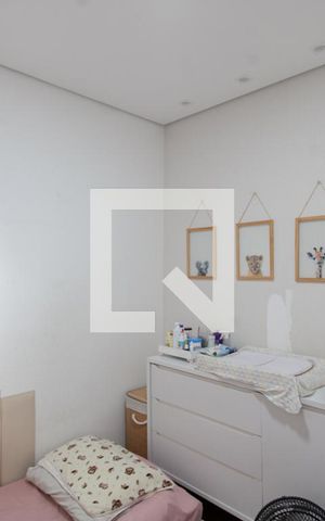 Casa à venda com 360m², 4 quartos e 4 vagas Casa à venda com 360m², 4 quartos e 4 vagasQuarto 4