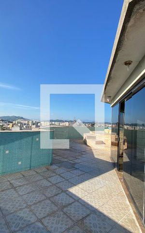 Apartamento à venda com 288m², 4 quartos e 2 vagas Apartamento à venda com 288m², 4 quartos e 2 vagasCobertura