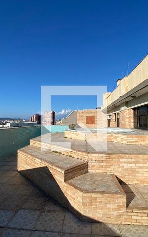 Apartamento à venda com 288m², 4 quartos e 2 vagas Apartamento à venda com 288m², 4 quartos e 2 vagasCobertura