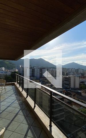 Apartamento à venda com 288m², 4 quartos e 2 vagas Apartamento à venda com 288m², 4 quartos e 2 vagasVaranda da Sala