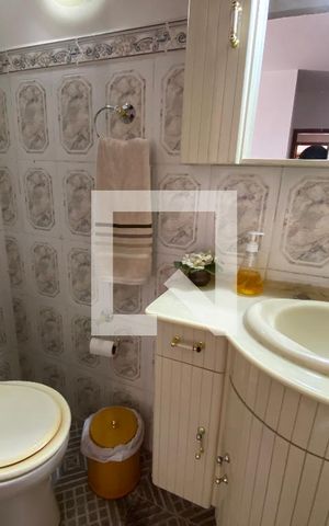 Apartamento à venda com 288m², 4 quartos e 2 vagas Apartamento à venda com 288m², 4 quartos e 2 vagasLavabo