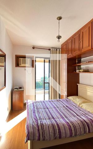 Apartamento à venda com 288m², 4 quartos e 2 vagas Apartamento à venda com 288m², 4 quartos e 2 vagasBanheiro do Quarto 2