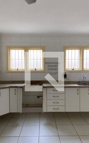 Casa à venda com 209m², 3 quartos e 5 vagasCozinha