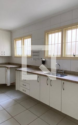 Casa à venda com 209m², 3 quartos e 5 vagasCozinha