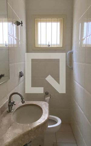 Casa à venda com 209m², 3 quartos e 5 vagasLavabo