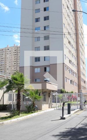 Apartamento para alugar com 53m², 2 quartos e 1 vagaFachada do Condomínio