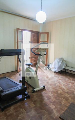 Casa para alugar com 300m², 3 quartos e 5 vagas Casa para alugar com 300m², 3 quartos e 5 vagasQuarto 3