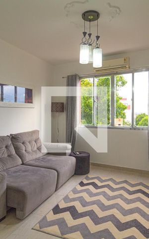 Apartamento à venda com 94m², 3 quartos e sem vaga Apartamento à venda com 94m², 3 quartos e sem vagaSala