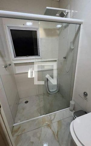 Casa à venda com 142m², 3 quartos e 4 vagas