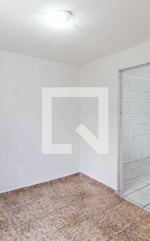 Casa para alugar com 80m², 2 quartos e 1 vaga Casa para alugar com 80m², 2 quartos e 1 vagaQuarto 1
