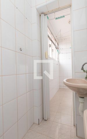 Apartamento à venda com 79m², 3 quartos e 2 vagasBanheiro 2