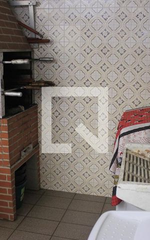 Casa à venda com 153m², 3 quartos e 2 vagasÁrea de serviço