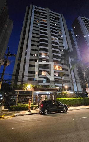 Apartamento à venda com 124m², 4 quartos e 3 vagas Apartamento à venda com 124m², 4 quartos e 3 vagasFachada