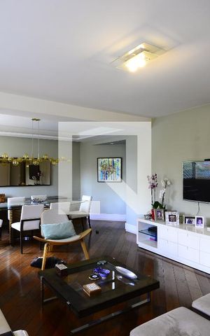 Apartamento à venda com 160m², 3 quartos e 2 vagasSala