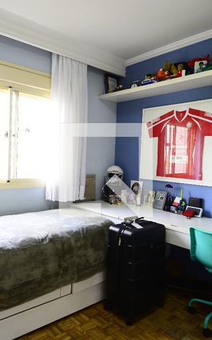 Apartamento à venda com 160m², 3 quartos e 2 vagasSuíte 2
