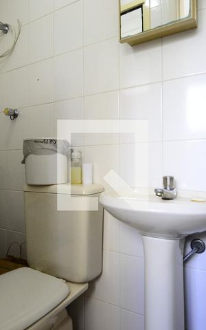 Apartamento à venda com 160m², 3 quartos e 2 vagasBanheiro de Serviço