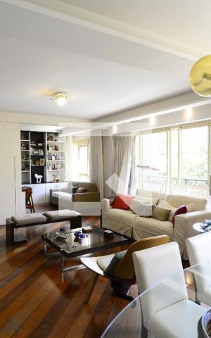 Apartamento à venda com 160m², 3 quartos e 2 vagasSala