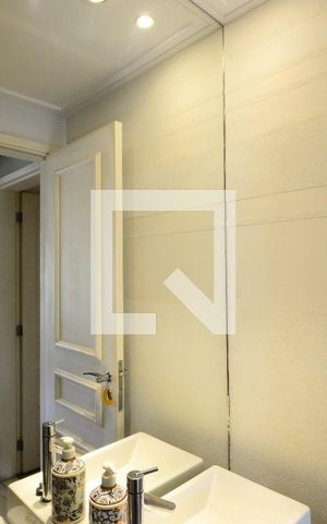 Apartamento à venda com 160m², 3 quartos e 2 vagasBanheiro