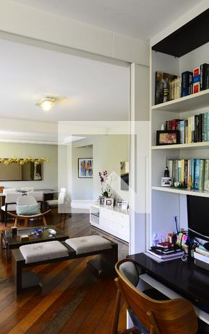 Apartamento à venda com 160m², 3 quartos e 2 vagasSala