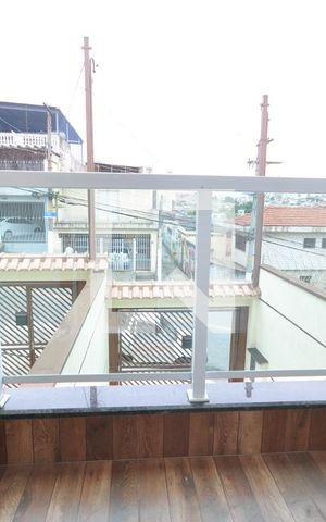 Casa à venda com 110m², 3 quartos e 2 vagasSacada da Suíte 1