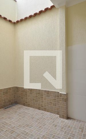 Casa à venda com 110m², 3 quartos e 2 vagasÁrea de Serviço