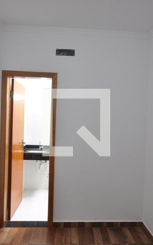 Casa à venda com 110m², 3 quartos e 2 vagasSuíte 2