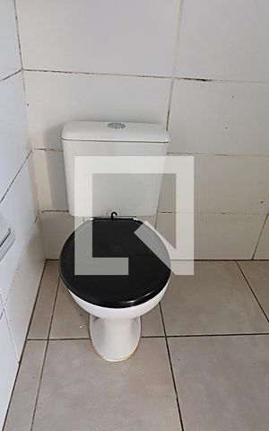 Casa para alugar com 90m², 1 quarto e 2 vagasBanheiro 
