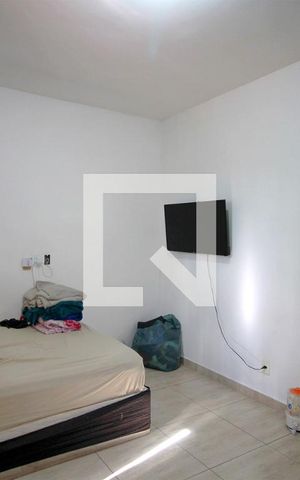 Casa à venda com 372m², 4 quartos e 4 vagasSuite