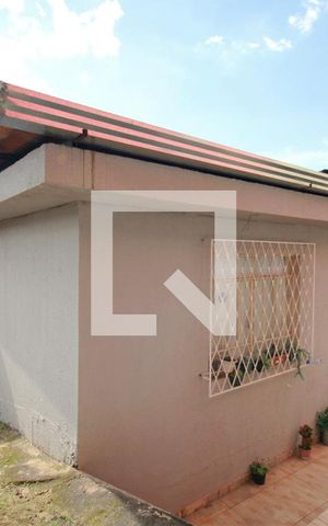 Casa à venda com 372m², 4 quartos e 4 vagasEdícula