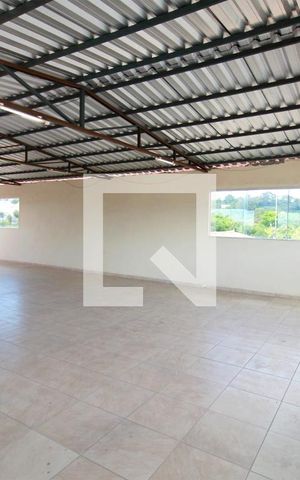 Casa à venda com 372m², 4 quartos e 4 vagasSalão 2º piso
