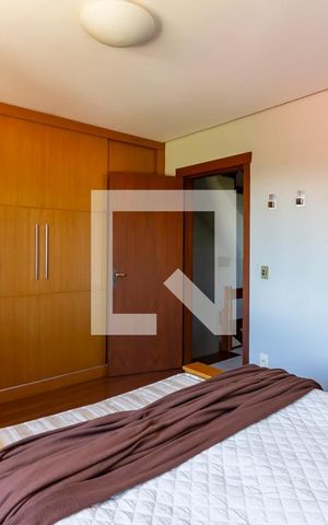 Casa de condomínio à venda com 219m², 3 quartos e 2 vagas Casa de condomínio à venda com 219m², 3 quartos e 2 vagasSuíte