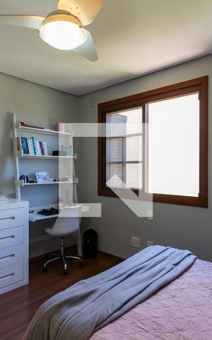 Casa de condomínio à venda com 219m², 3 quartos e 2 vagas Casa de condomínio à venda com 219m², 3 quartos e 2 vagasQuarto 2