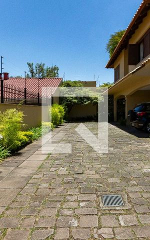 Casa de condomínio à venda com 219m², 3 quartos e 2 vagas Casa de condomínio à venda com 219m², 3 quartos e 2 vagasÁrea comum