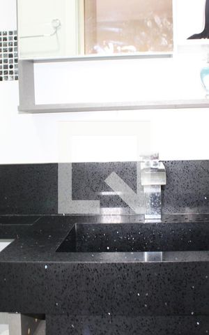 Apartamento para alugar com 56m², 2 quartos e 1 vagaBanheiro da Suíte 1