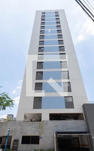 Apartamento à venda com 26m², 1 quarto e sem vaga Apartamento à venda com 26m², 1 quarto e sem vagaFachada