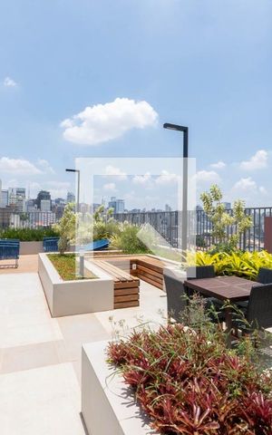 Apartamento à venda com 26m², 1 quarto e sem vaga Apartamento à venda com 26m², 1 quarto e sem vagaÁrea comum - Churrasqueira