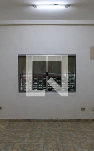 Casa à venda com 188m², 5 quartos e 2 vagassala