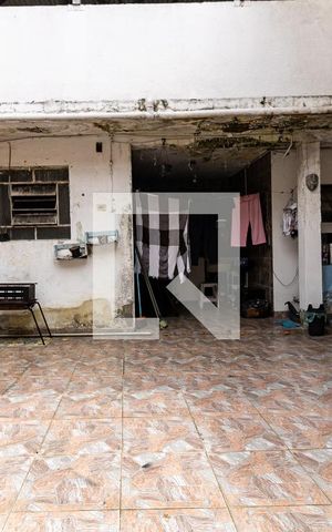Casa à venda com 300m², 4 quartos e 4 vagas Casa à venda com 300m², 4 quartos e 4 vagasQuintal da Casa 2