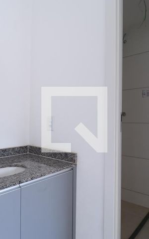 Apartamento à venda com 35m², 2 quartos e sem vagaBanheiro