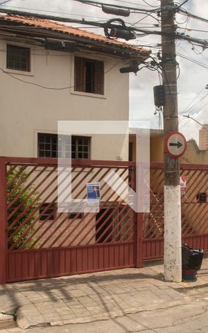 Casa à venda com 142m², 3 quartos e 1 vagaFachada