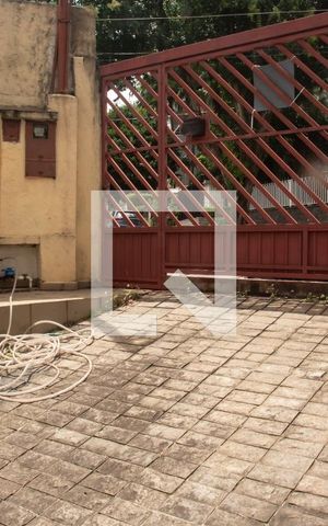 Casa à venda com 142m², 3 quartos e 1 vagaFrente/Garagem